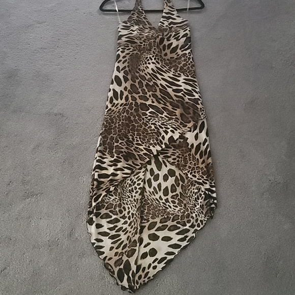 Dress - Picture 2 of 4